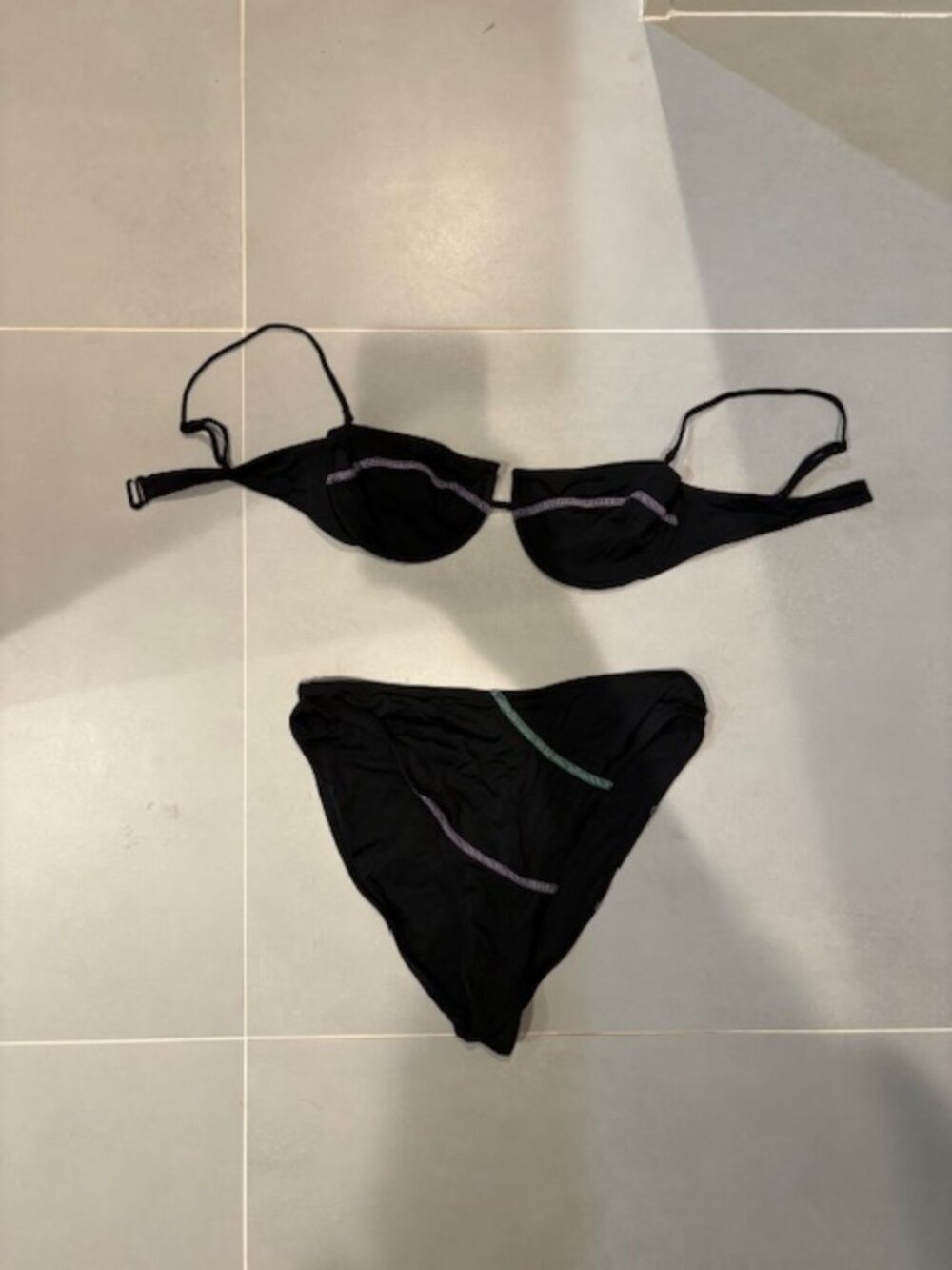 ONEONE SWIMWEAR - Picture 4 of 4